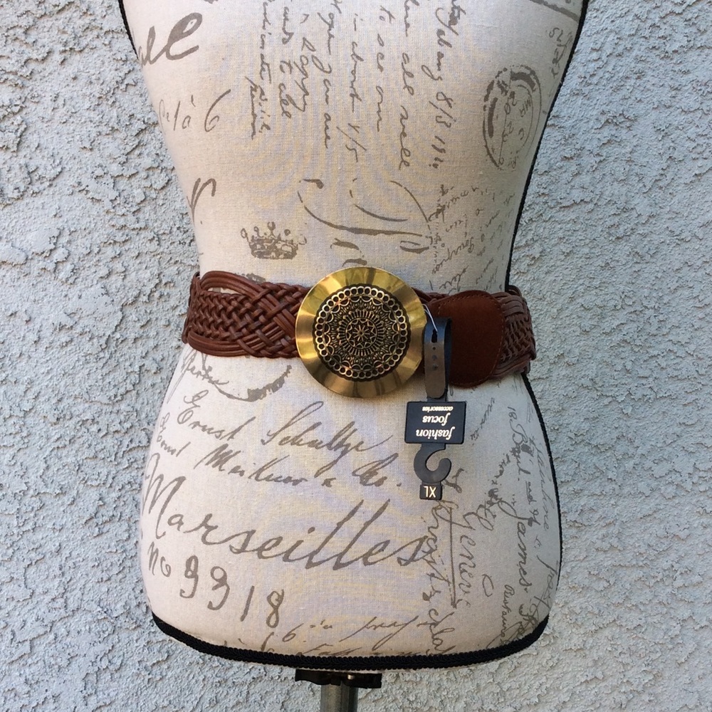 Gold Medallion Large Buckle Brown Braided Hook Belt Boho Accessory NWT XL Women